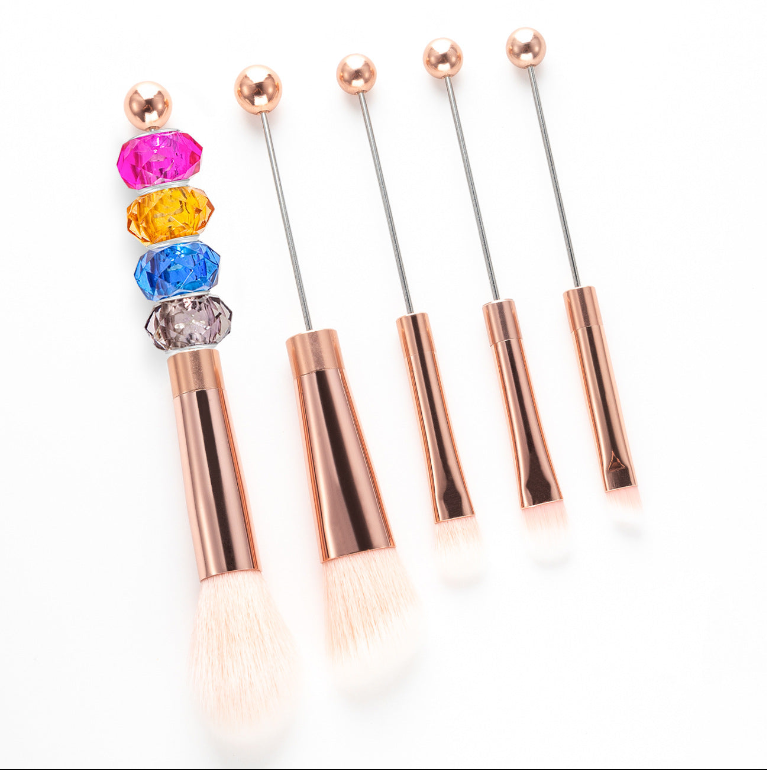 DIY Beaded Makeup Brush Set