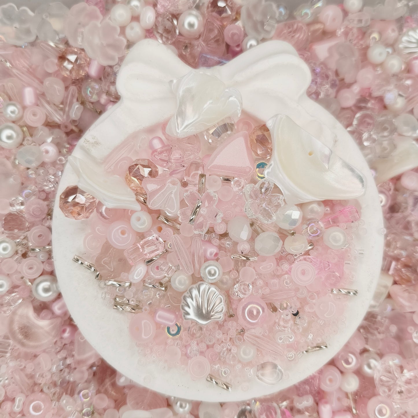lady pearl glass beads