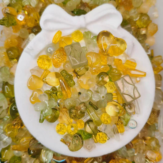 amber leaf glass beads