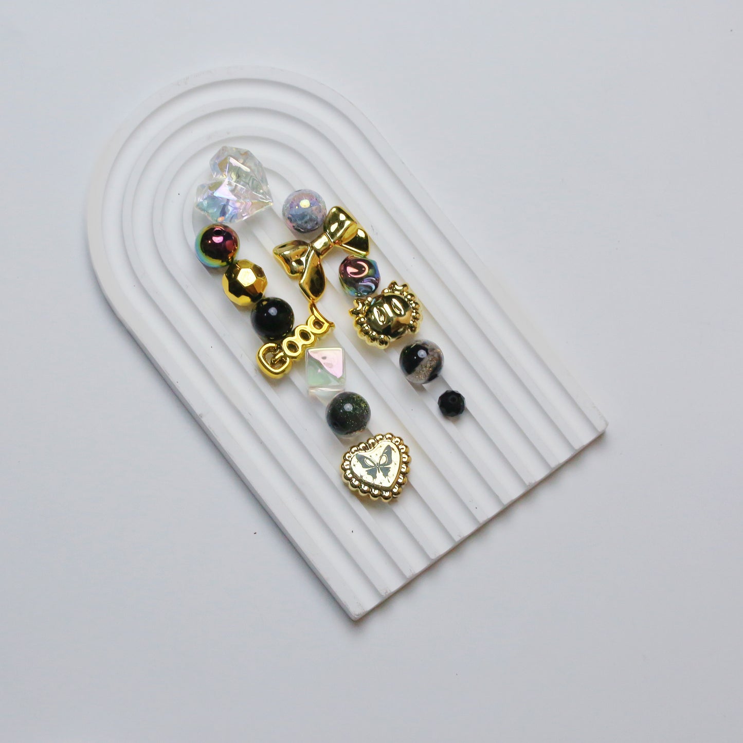 Live-stream mixed acrylic bead sale