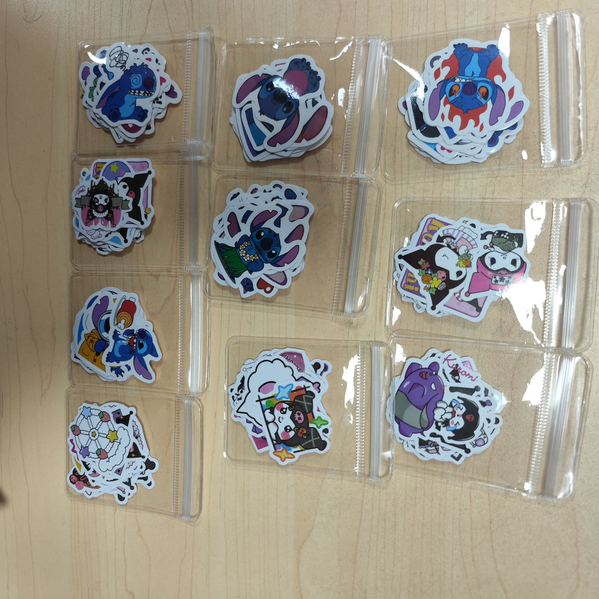 Beads featuring various IP characters（Live does not show）