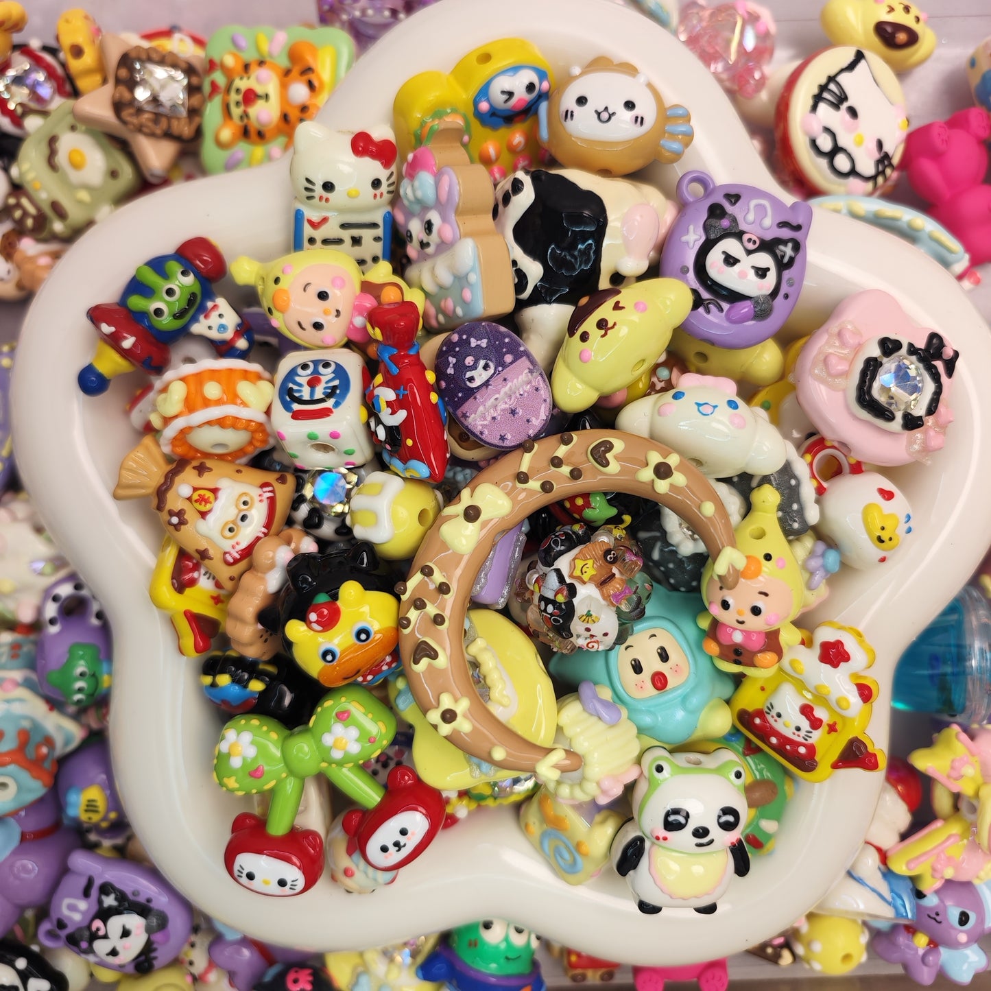 Beads featuring various IP characters（Live does not show）