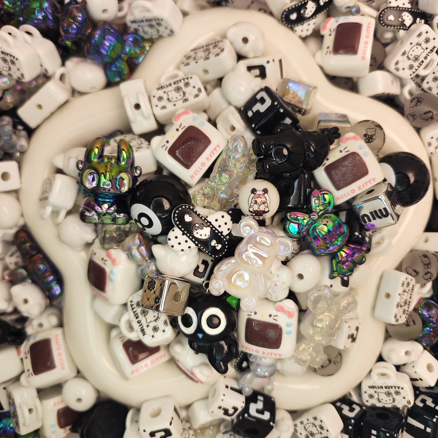 Beads featuring various IP characters（Live does not show）