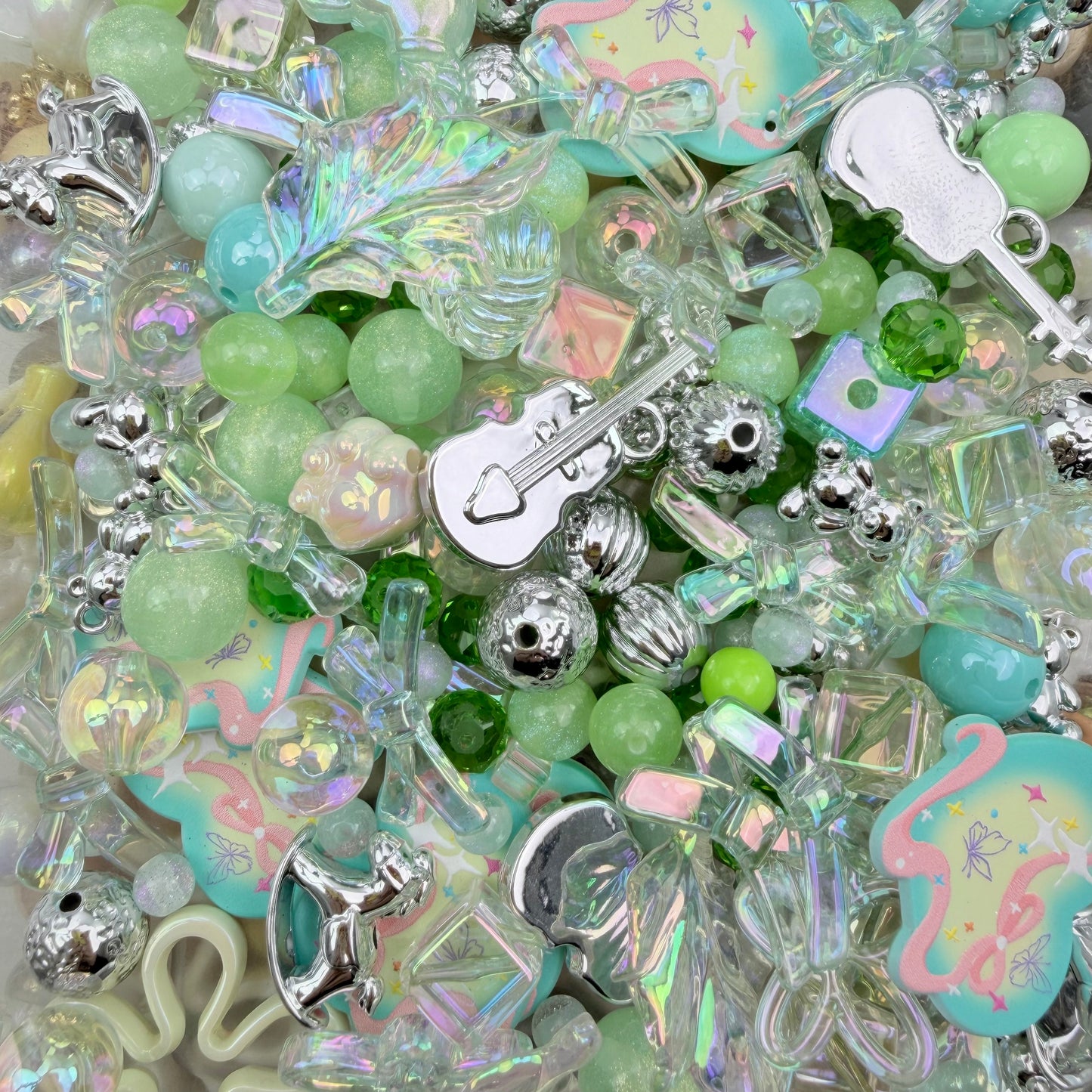 Live-stream mixed acrylic beads sale