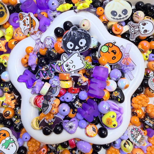 The Cute Ghost Beads