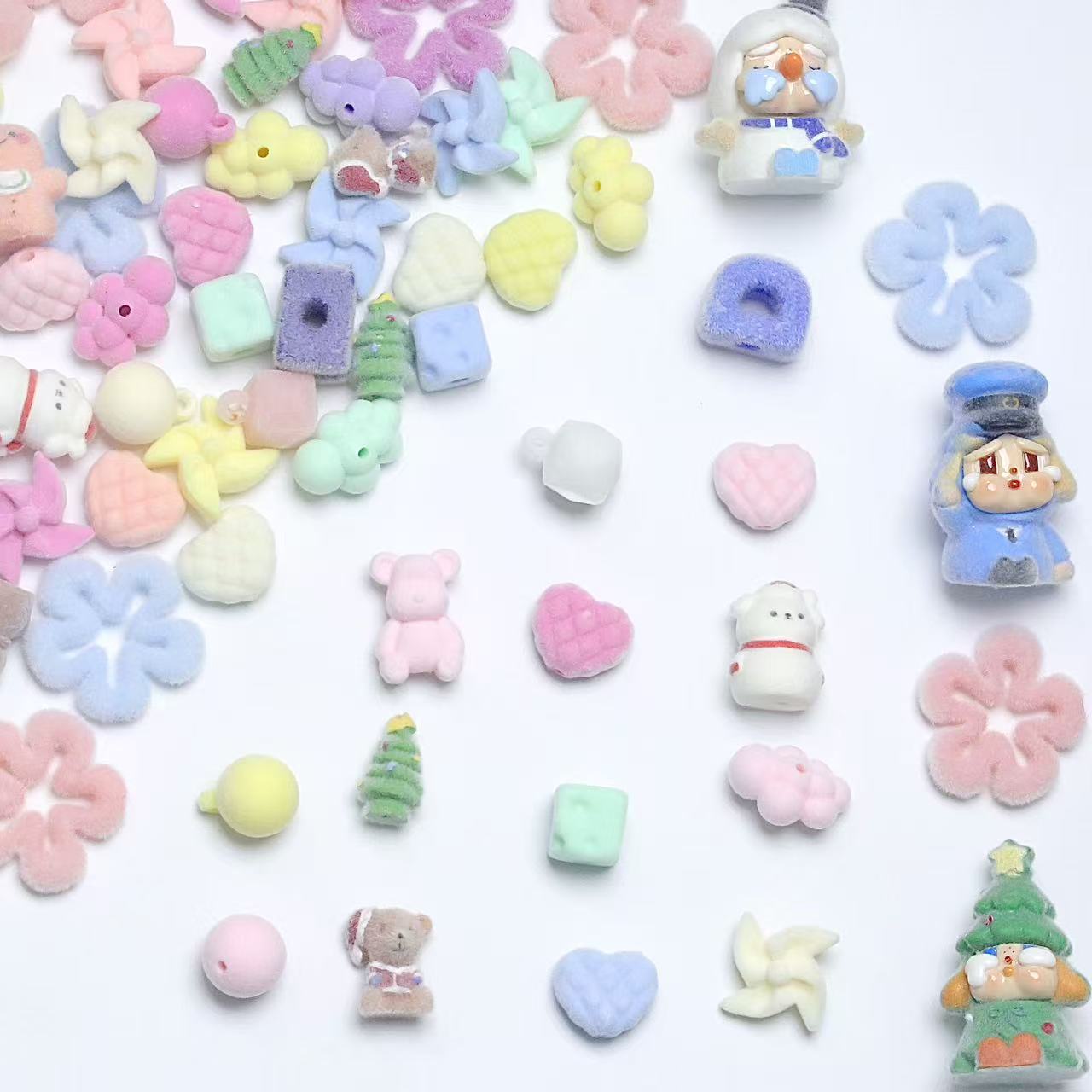 Fluffy Hug Beads-Open in live