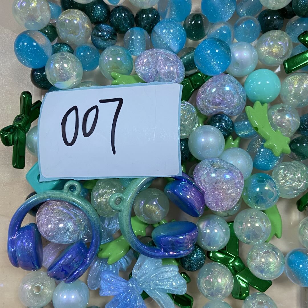 Live-stream mixed acrylic bead sale