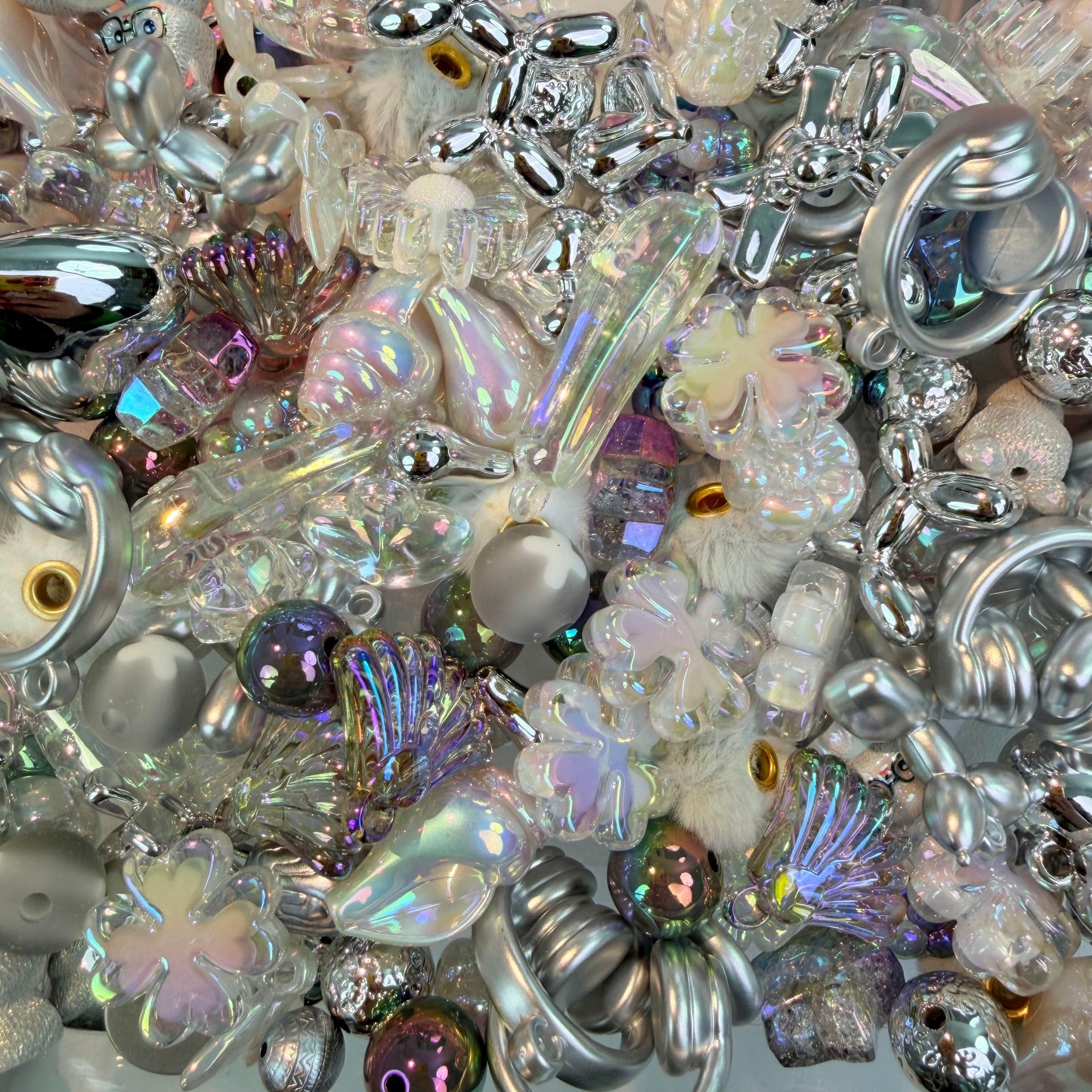 Live-stream mixed acrylic bead sale