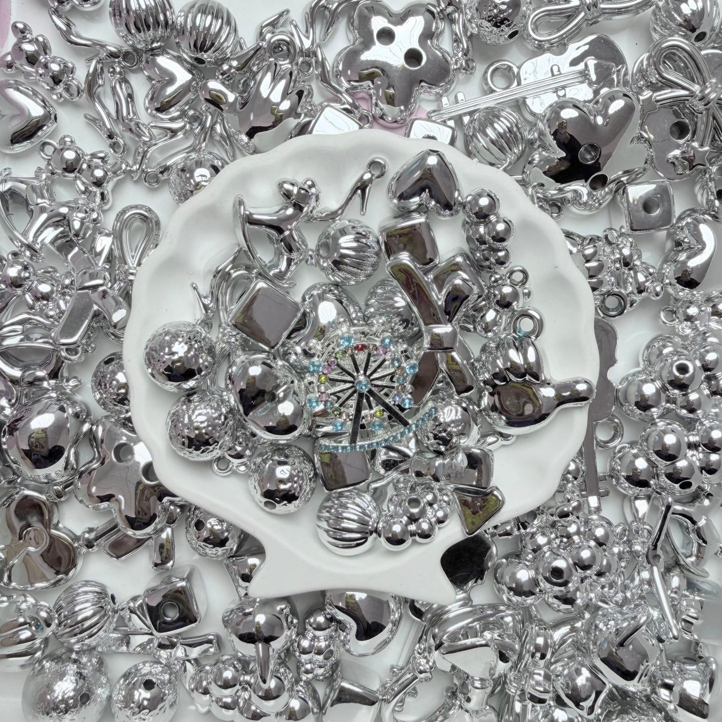 Live-stream mixed acrylic bead sale